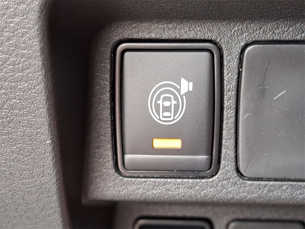 2026 Nissan Frontier SV - Photo 17