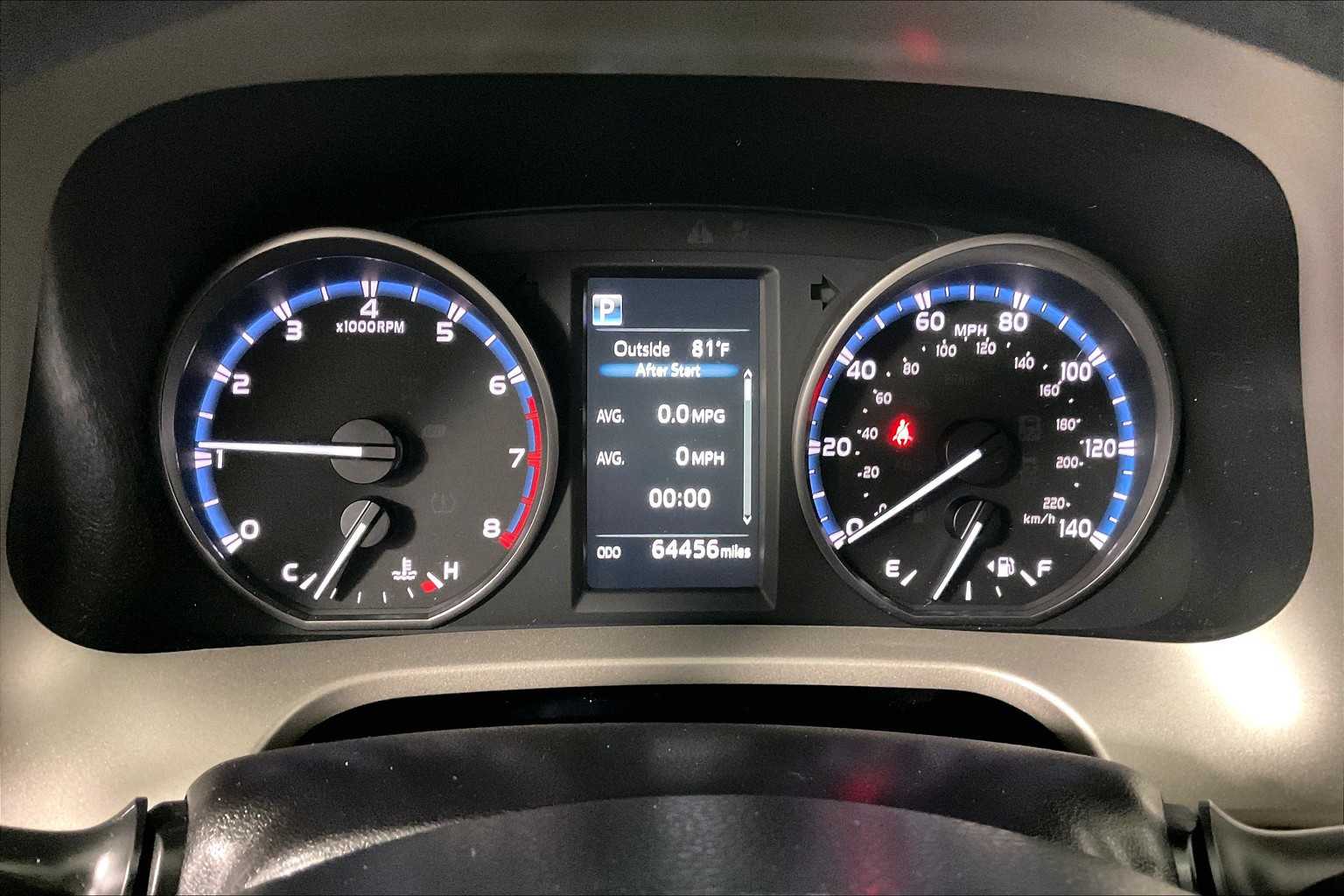 2017 Toyota RAV4 LE - Photo 24
