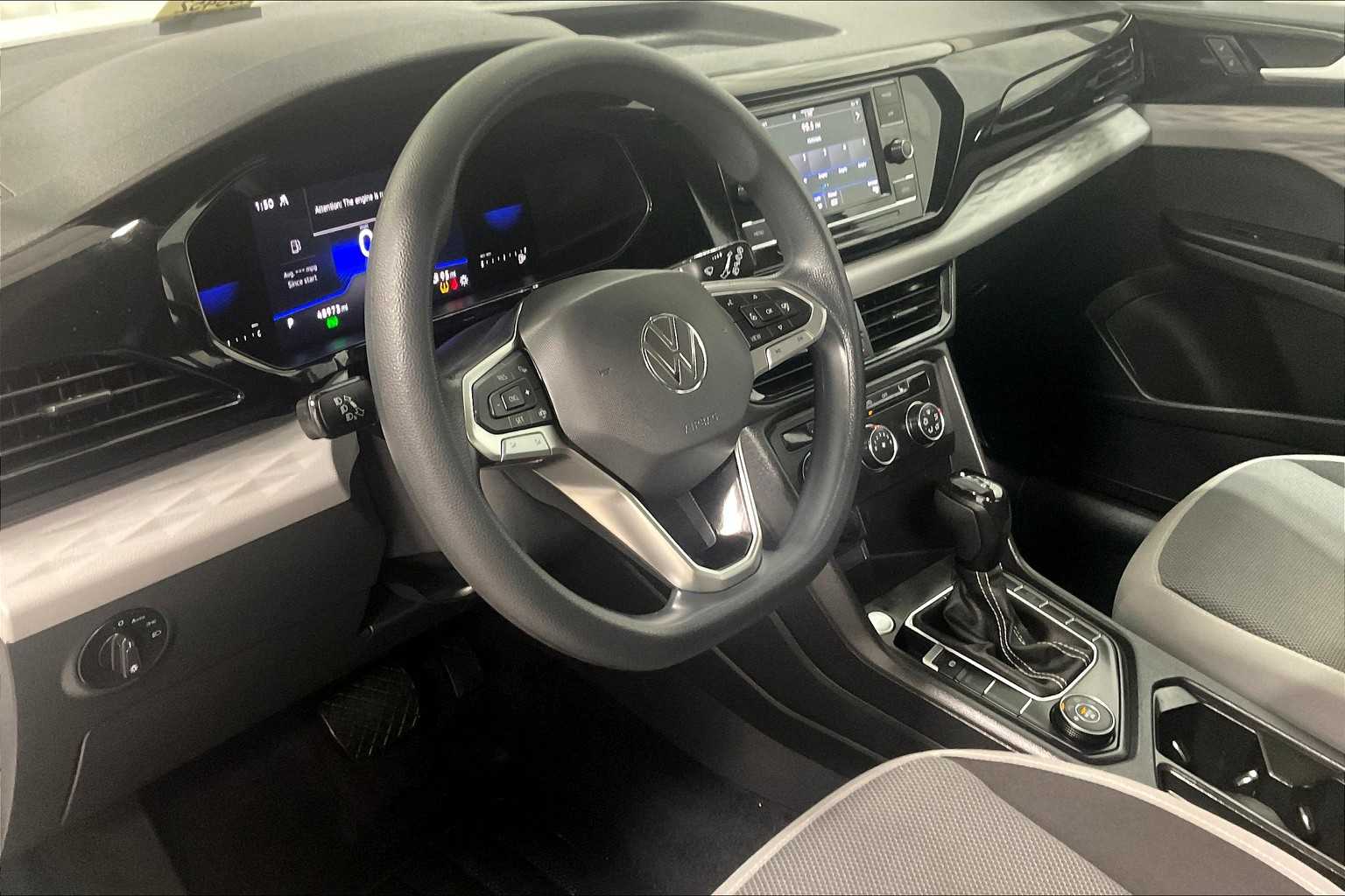 2022 Volkswagen Taos S - Photo 8