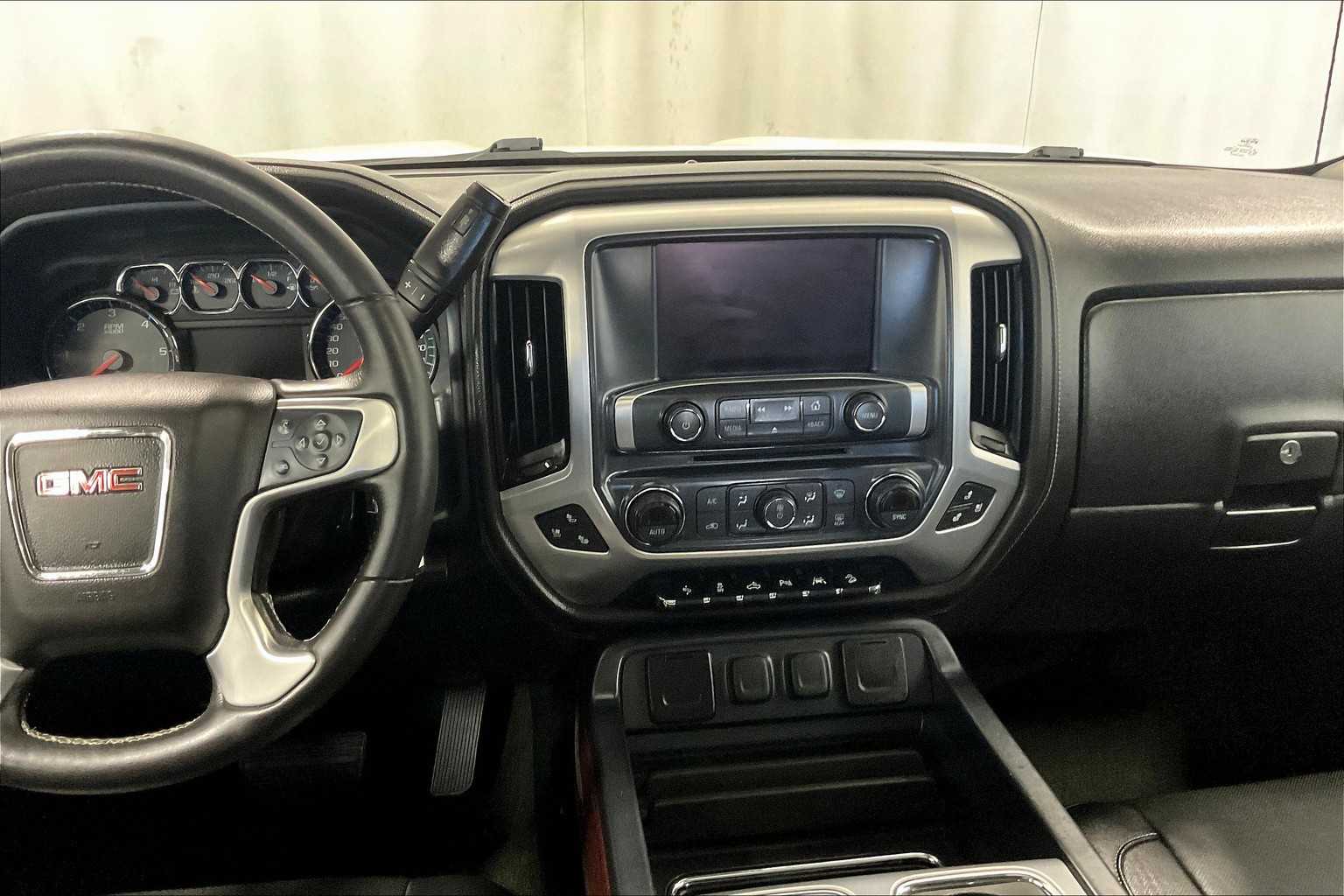 2017 GMC Sierra 1500 SLT - Photo 18