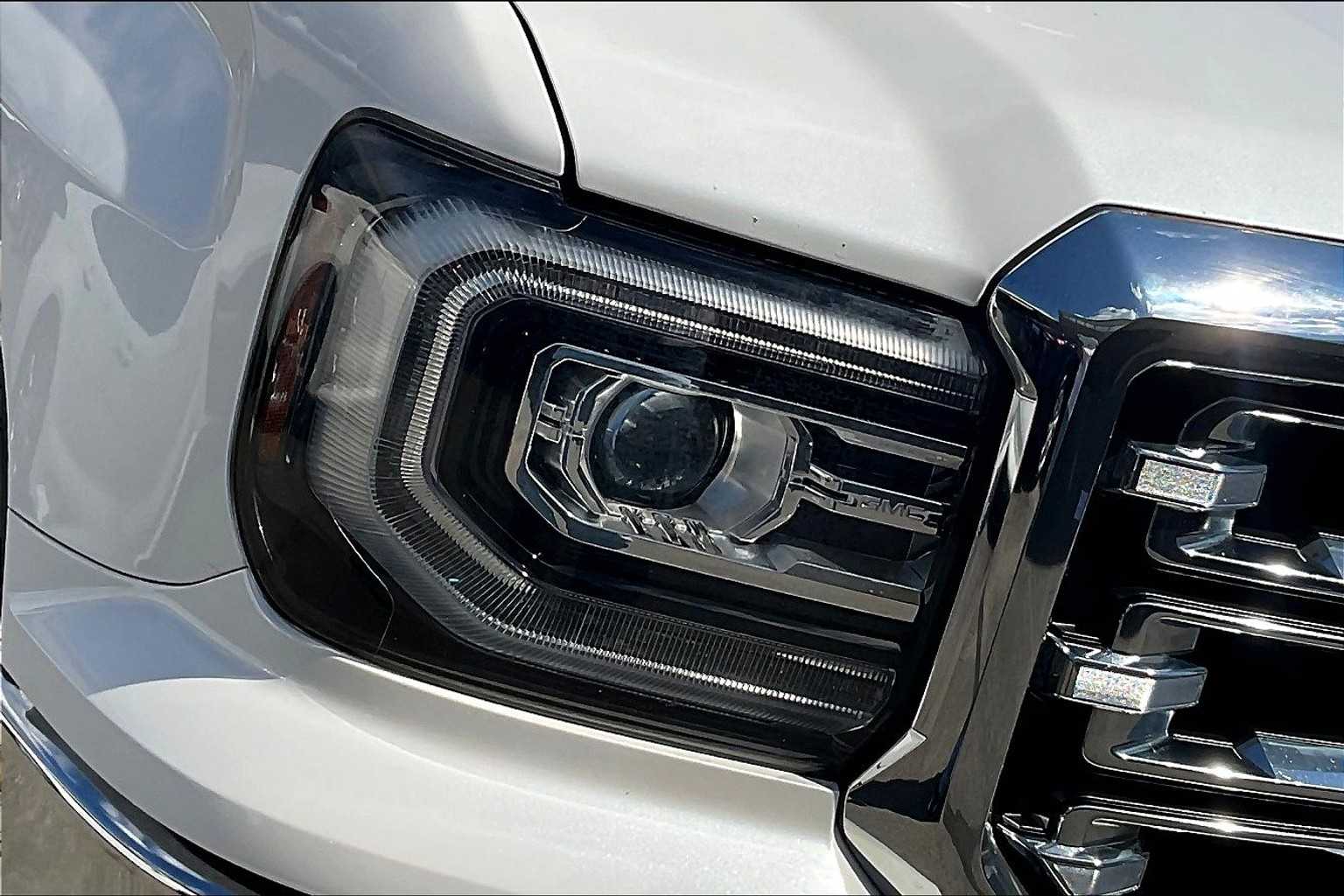 2017 GMC Sierra 1500 SLT - Photo 32