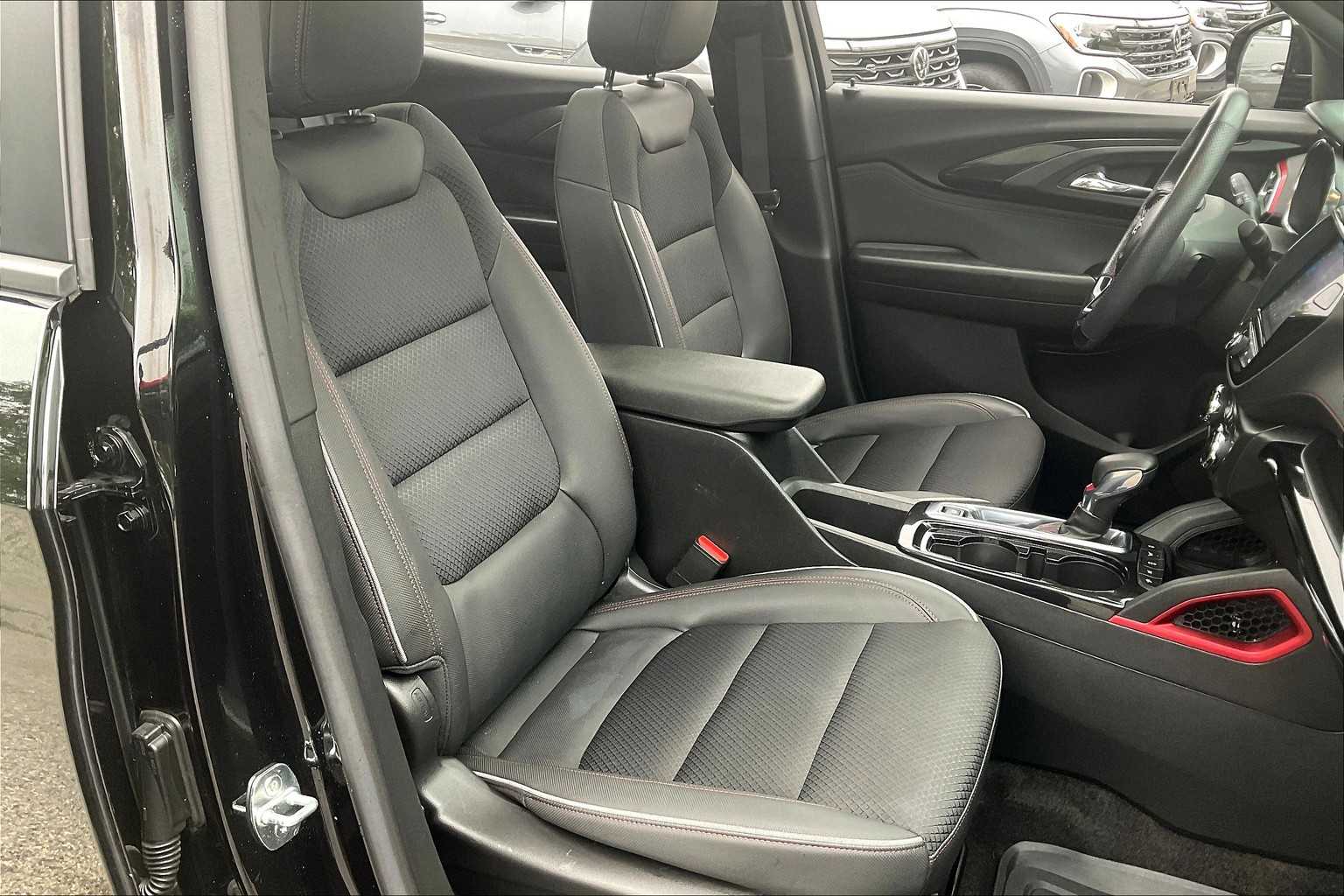 2023 Chevrolet TrailBlazer RS - Photo 11