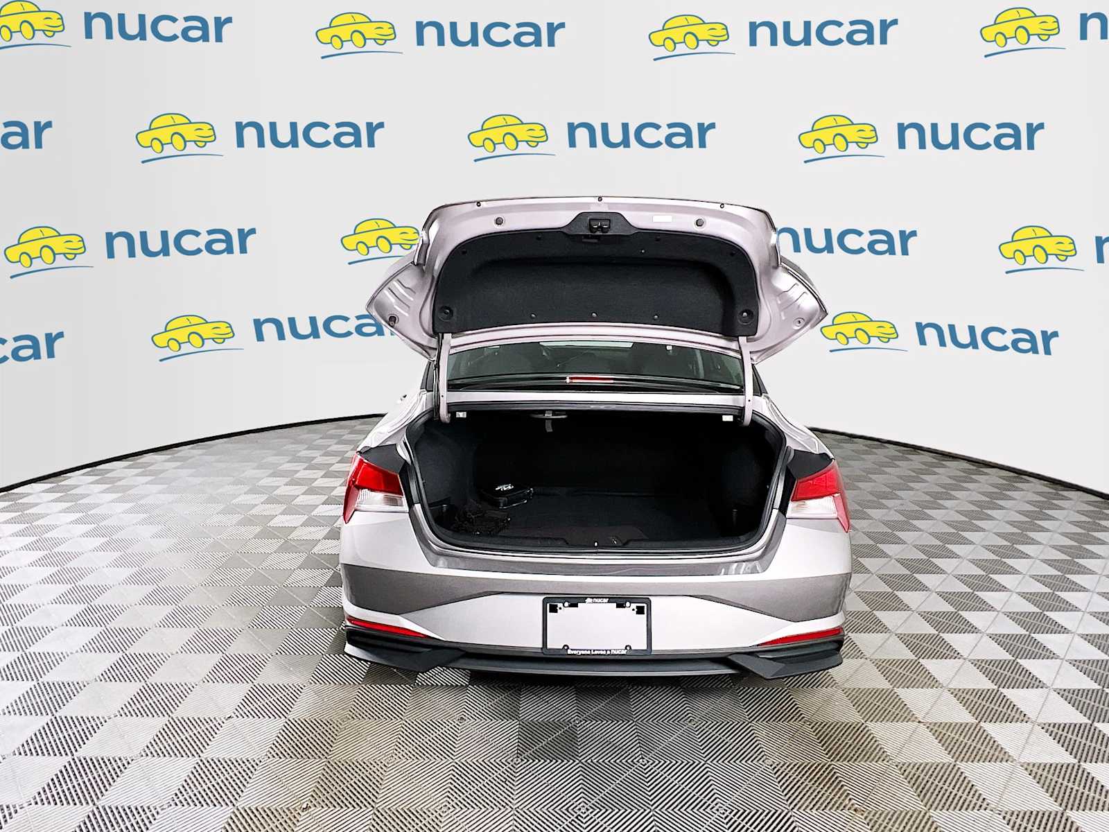 2023 Hyundai Elantra SEL - Photo 24