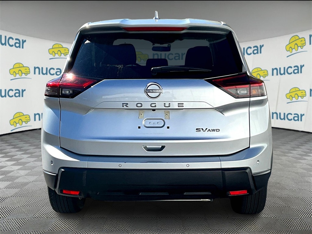 2024 Nissan Rogue SV - Photo 5