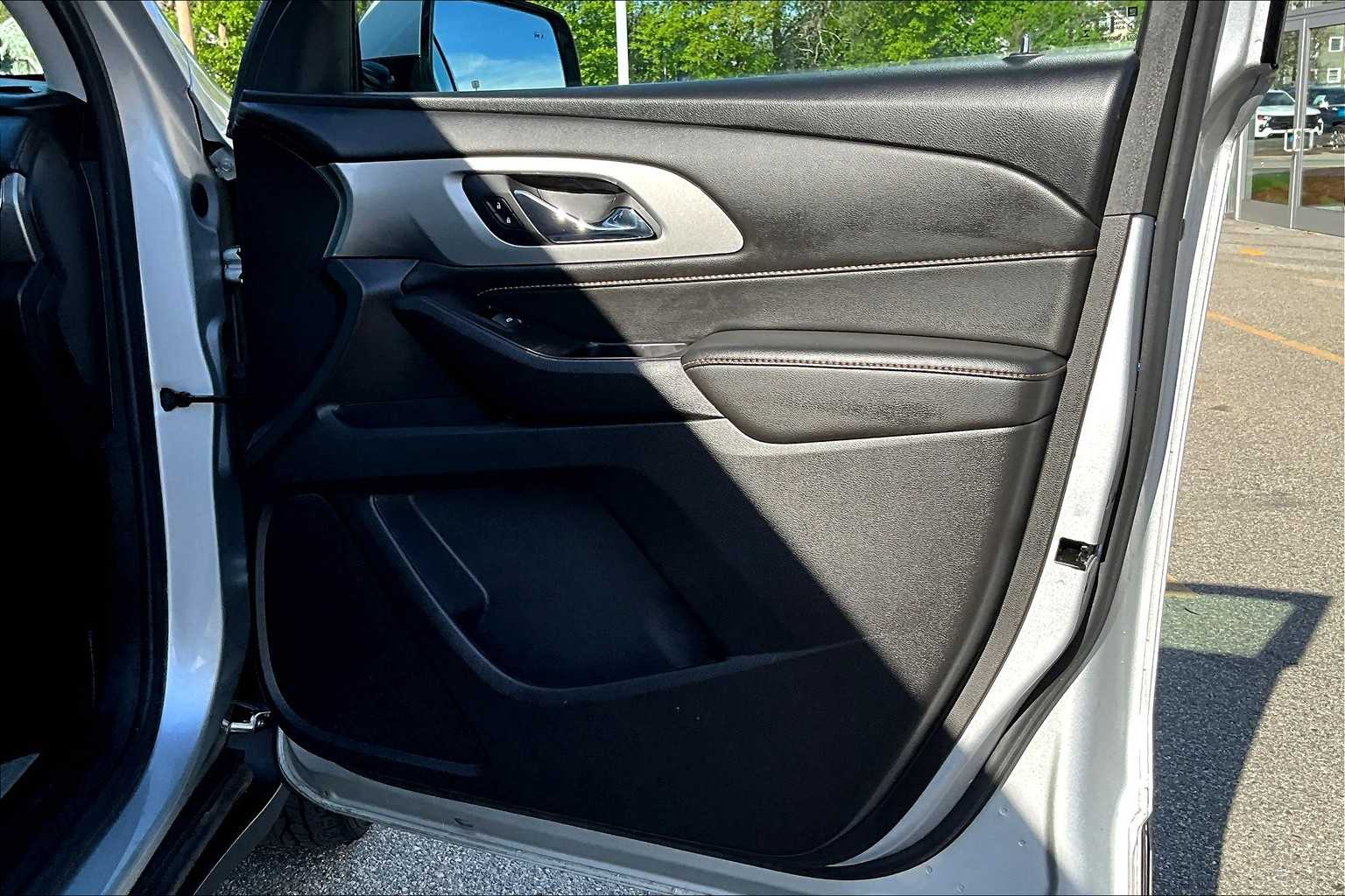 2020 Chevrolet Traverse LT Cloth - Photo 12