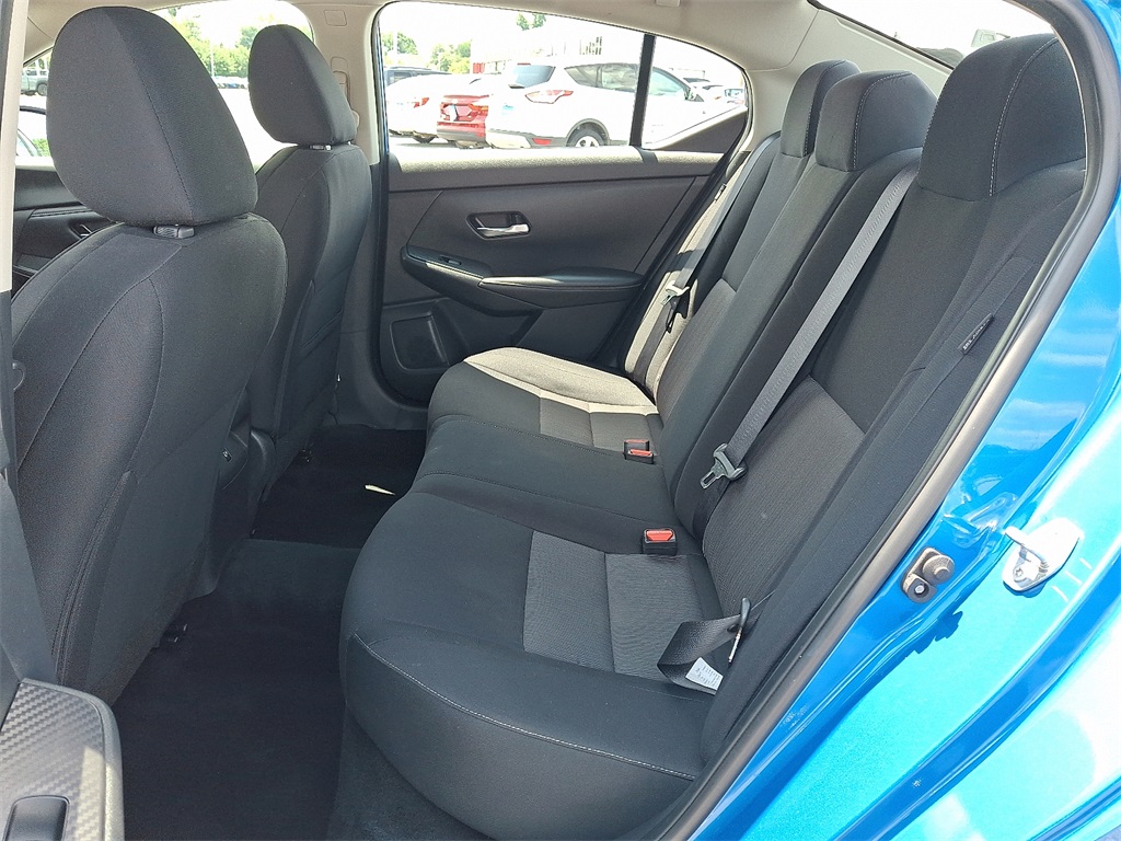2023 Nissan Sentra SV - Photo 11