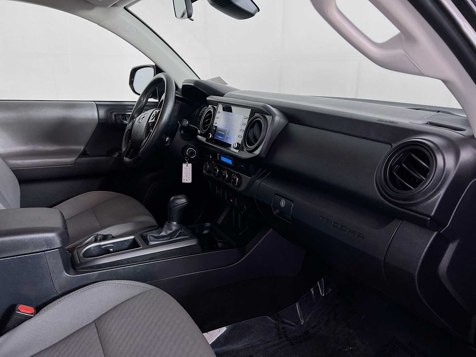 2022 Toyota Tacoma SR - Photo 27