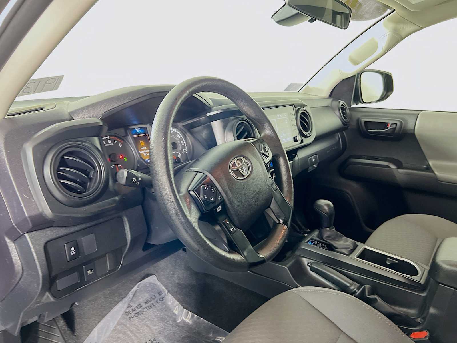 2022 Toyota Tacoma SR - Photo 9
