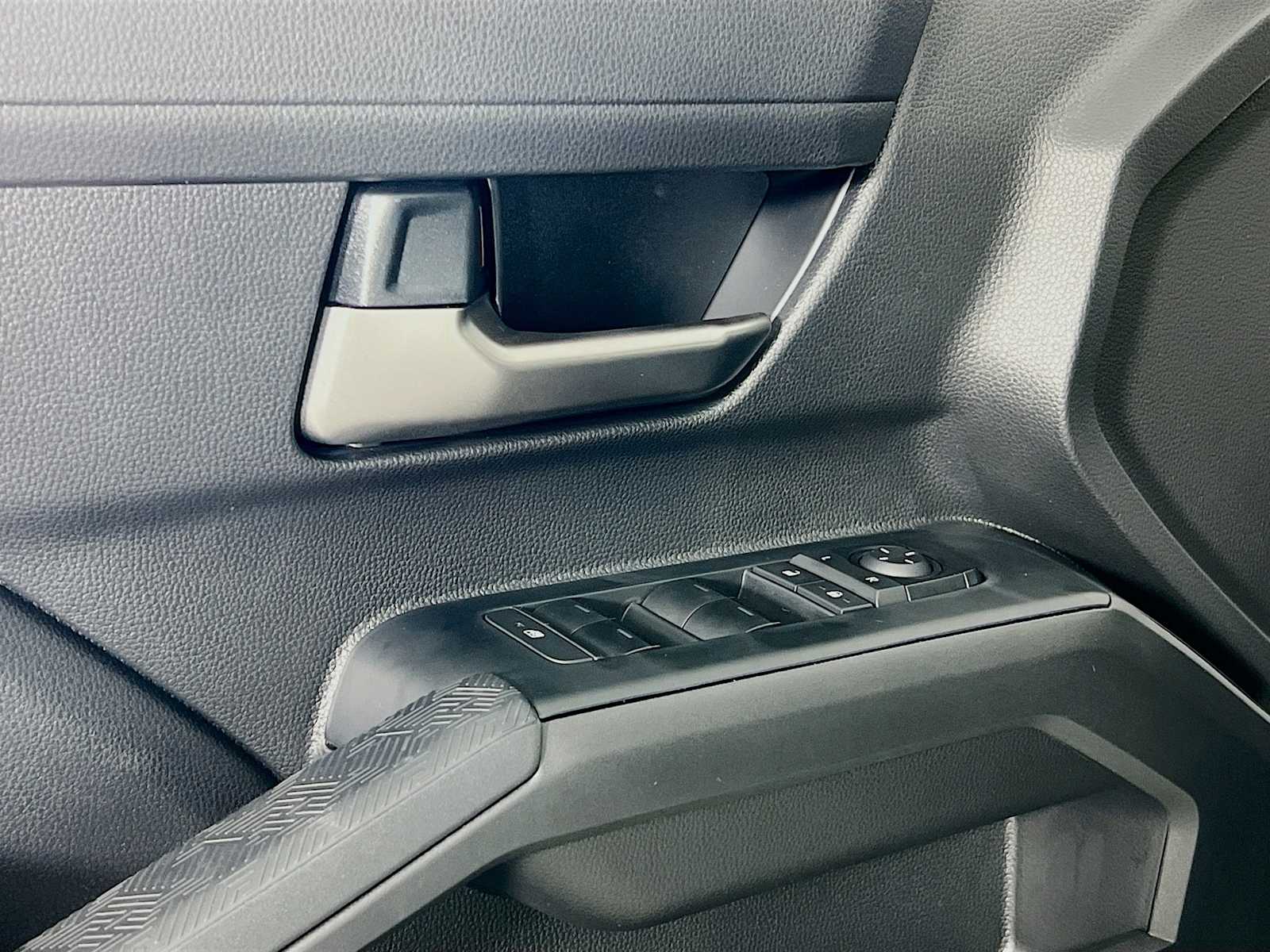 2025 Toyota Tacoma TRD Sport - Photo 15