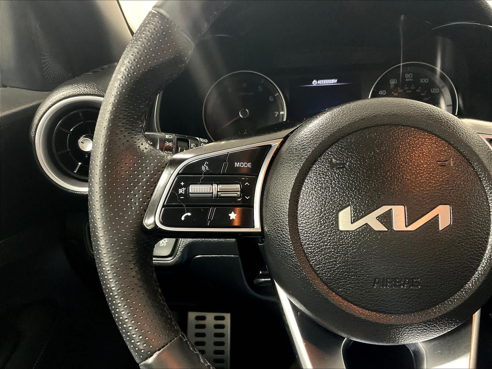 2023 Kia Forte GT-Line - Photo 22