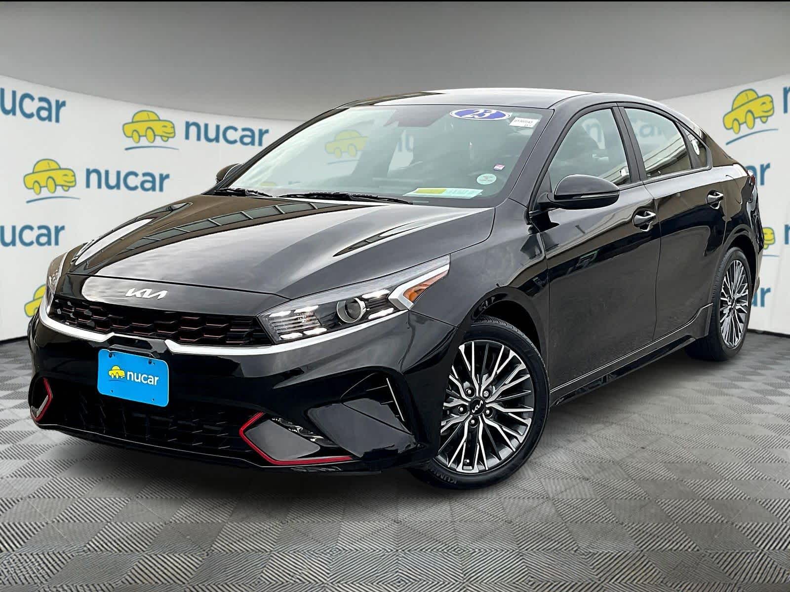 2023 Kia Forte GT-Line - Photo 3