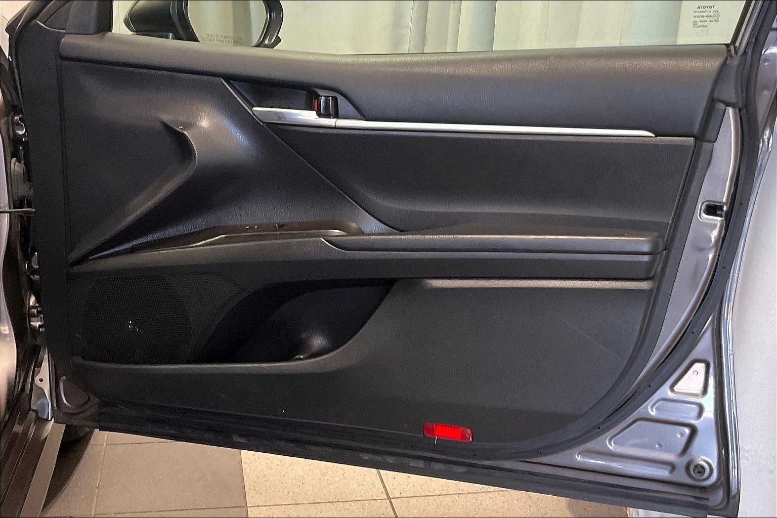 2023 Toyota Camry LE - Photo 12