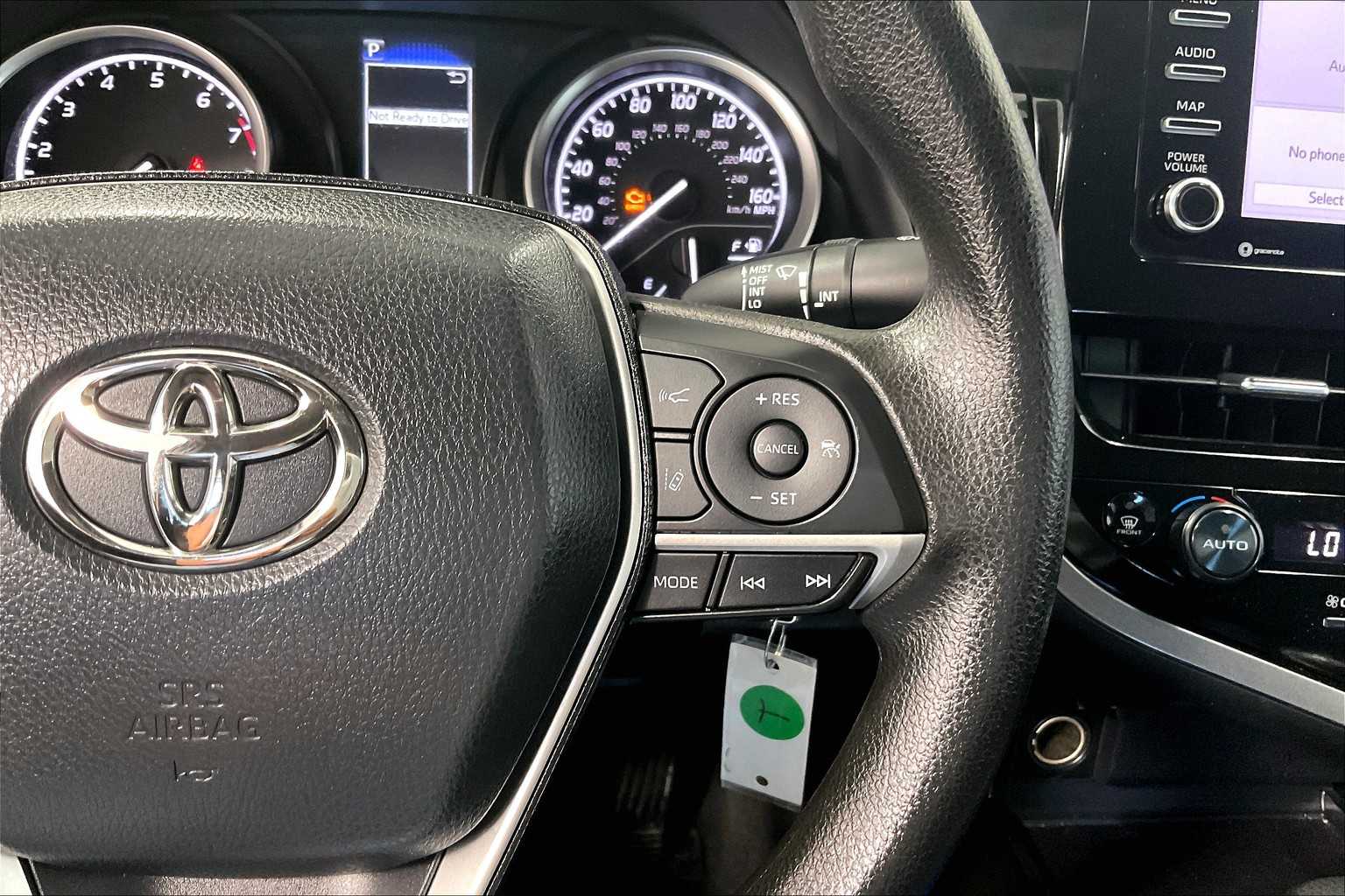 2023 Toyota Camry LE - Photo 23