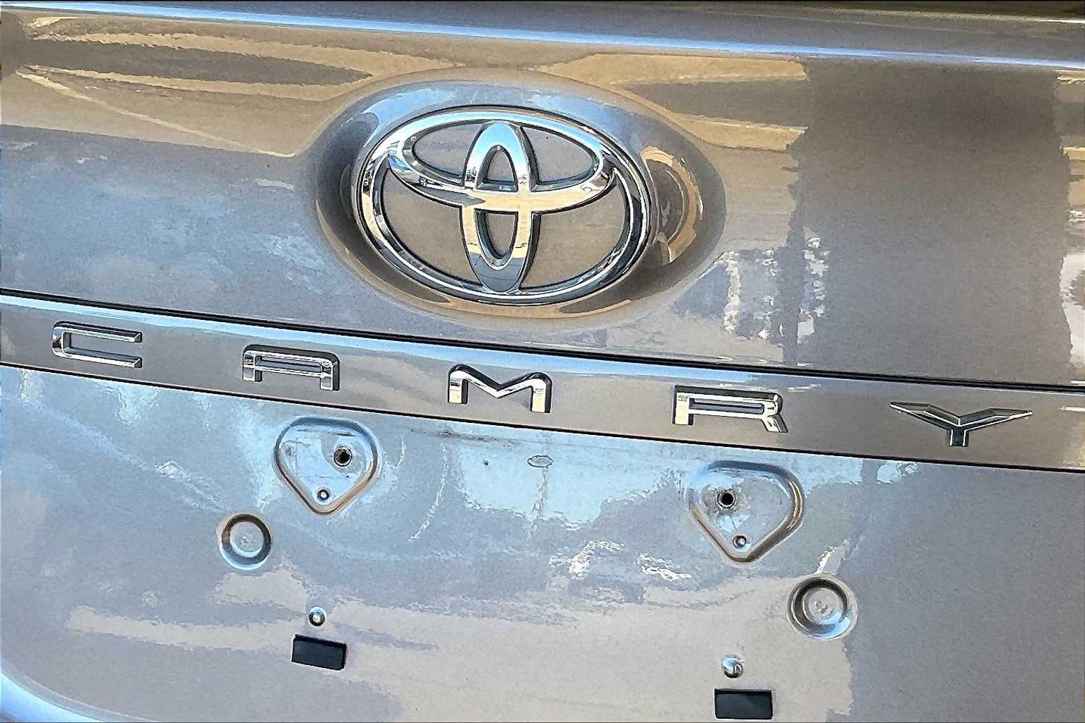 2023 Toyota Camry LE - Photo 28