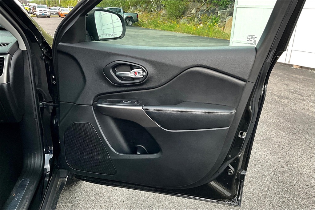 2019 Jeep Cherokee Limited - Photo 12
