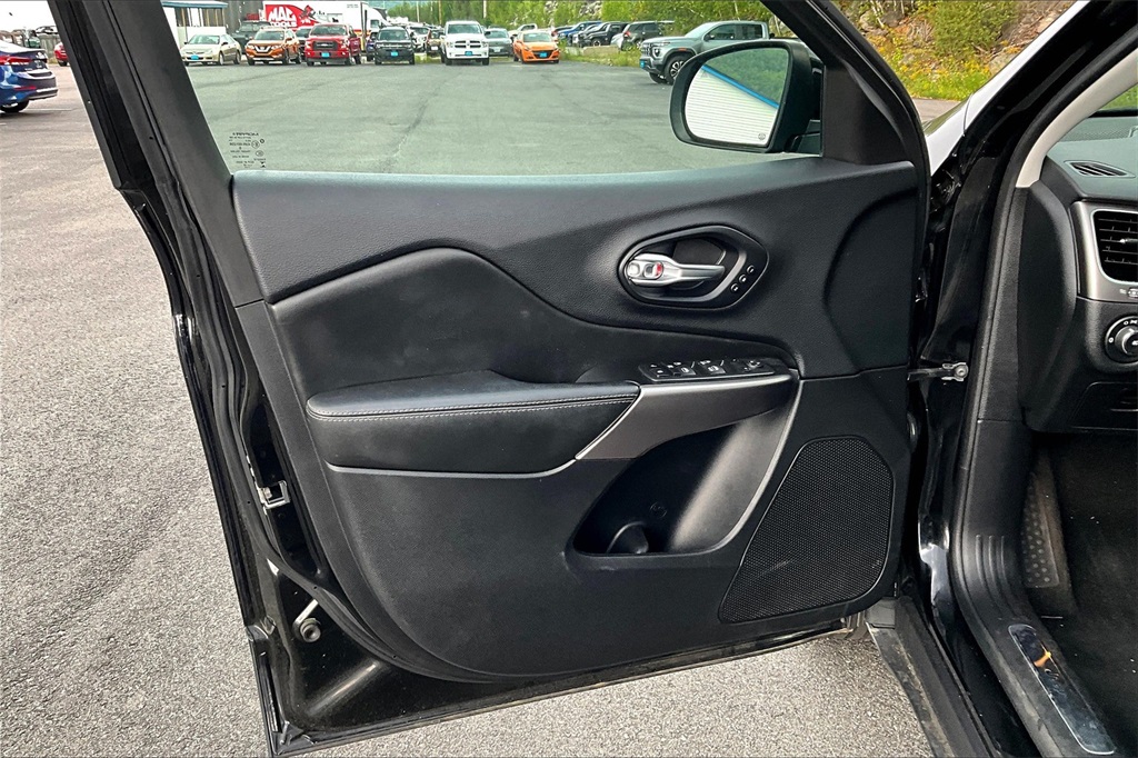 2019 Jeep Cherokee Limited - Photo 9