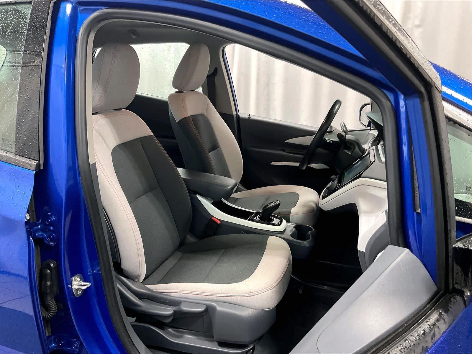 2019 Chevrolet Bolt EV LT - Photo 11