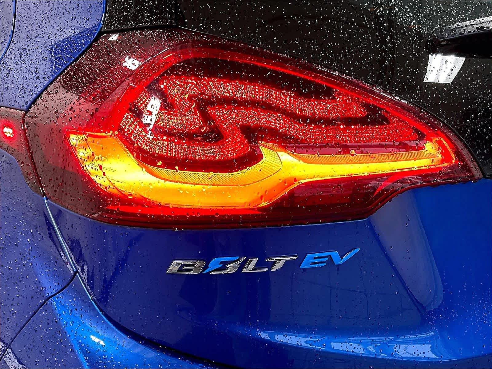 2019 Chevrolet Bolt EV LT - Photo 27