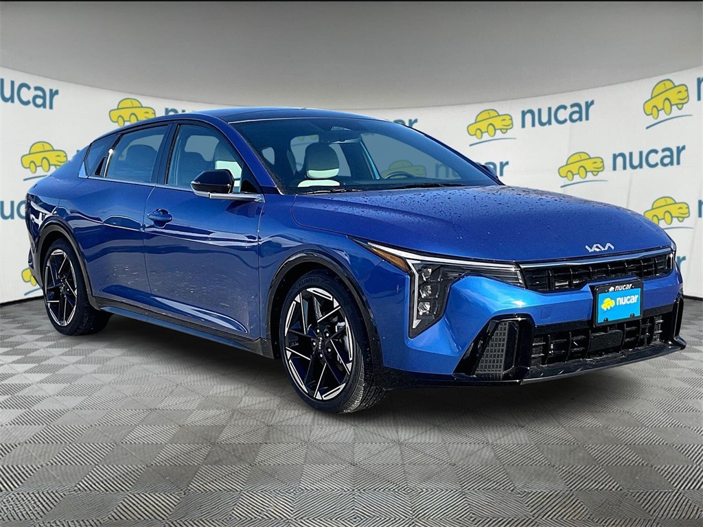 2025 Kia K4 GT-Line