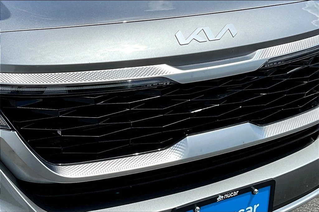 2023 Kia Seltos S - Photo 28