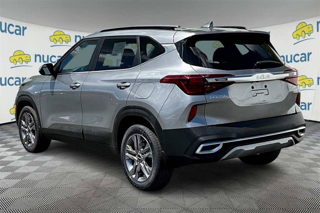2023 Kia Seltos S - Photo 4