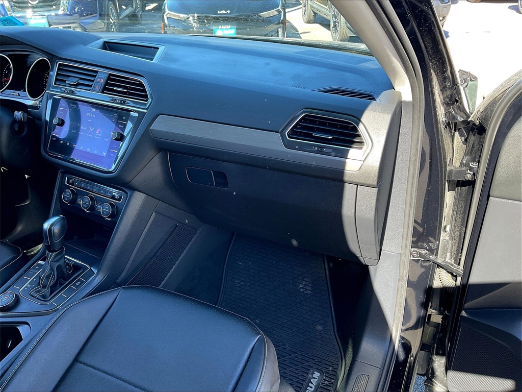 2021 Volkswagen Tiguan 2.0T SE - Photo 12