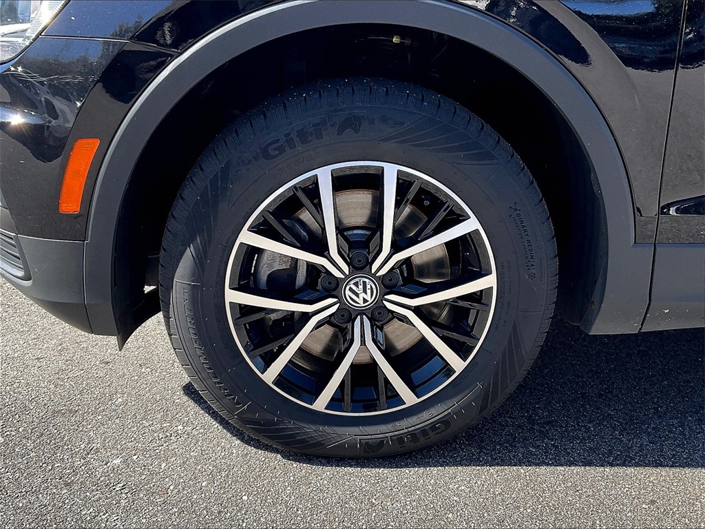 2021 Volkswagen Tiguan 2.0T SE - Photo 7