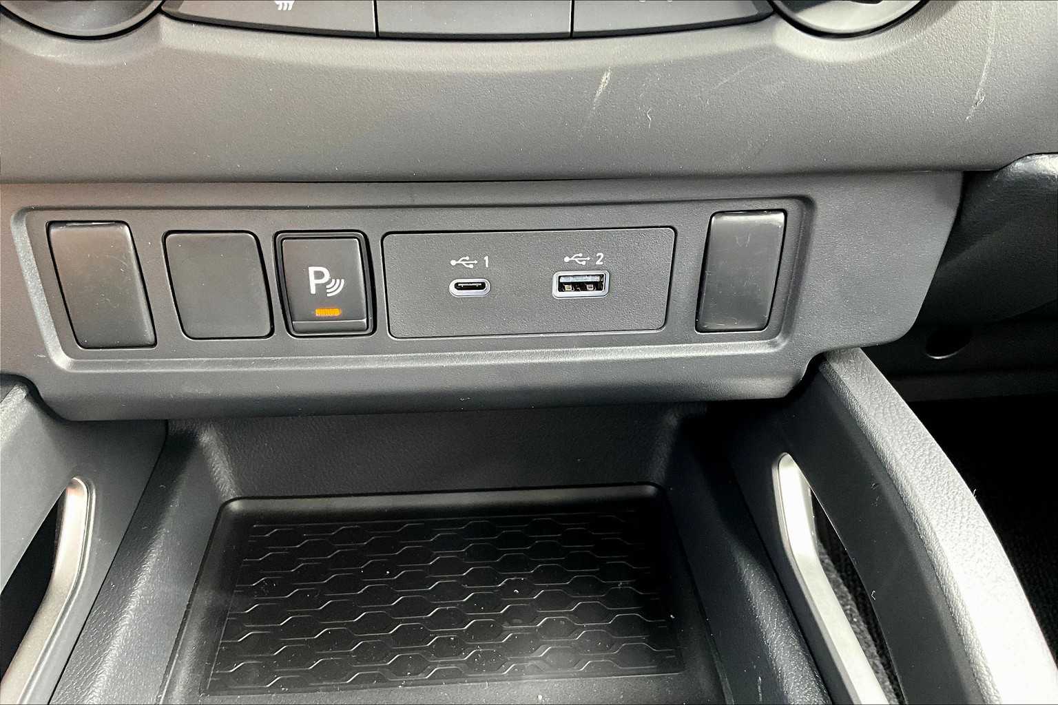 2025 Nissan Frontier SV - Photo 25