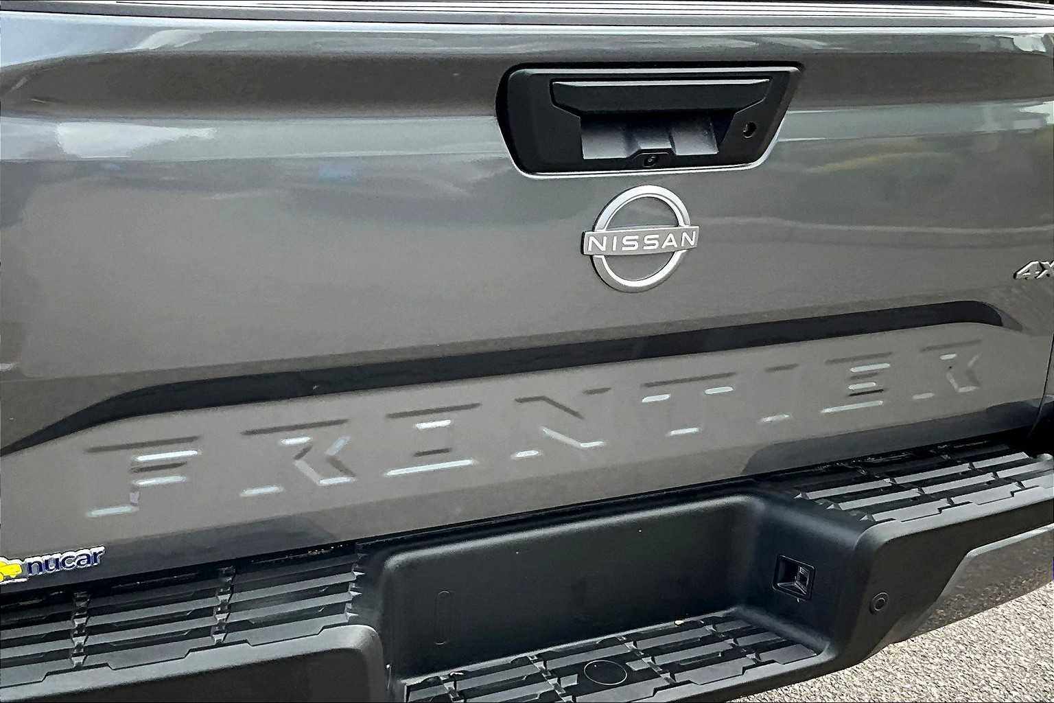 2025 Nissan Frontier SV - Photo 27
