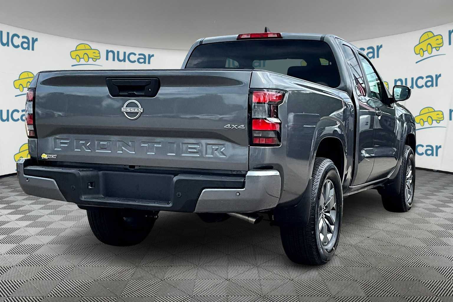 2025 Nissan Frontier SV - Photo 6