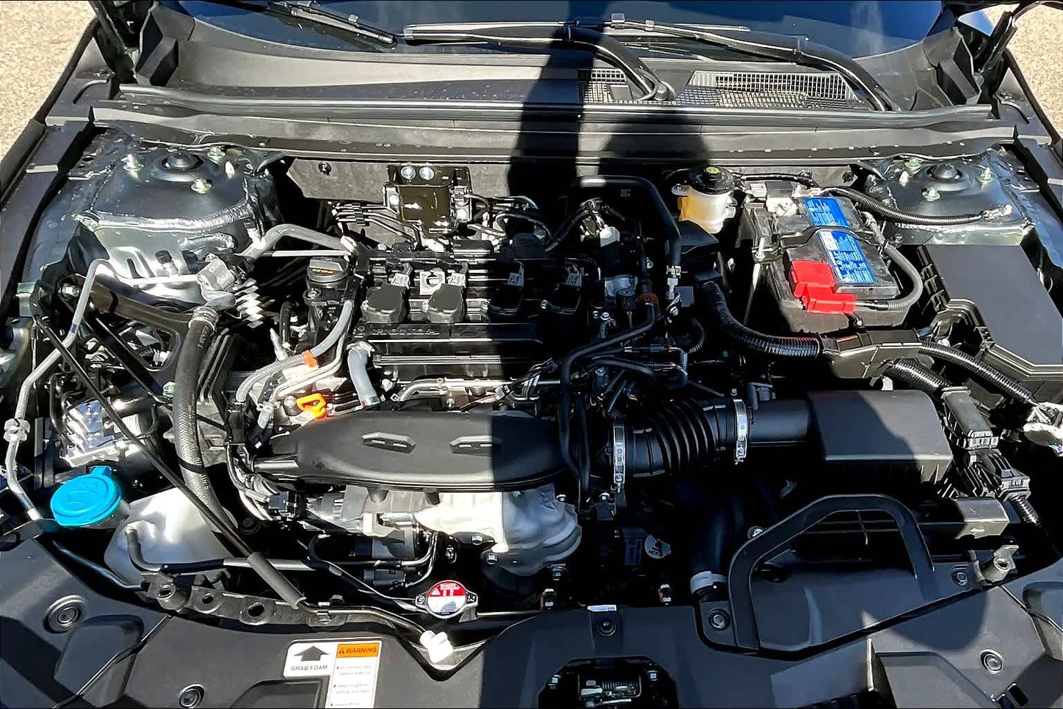 2025 Honda Accord SE - Photo 16