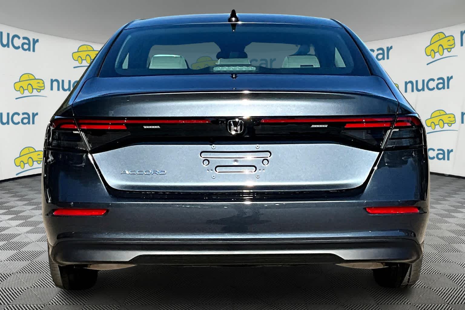2025 Honda Accord SE - Photo 6