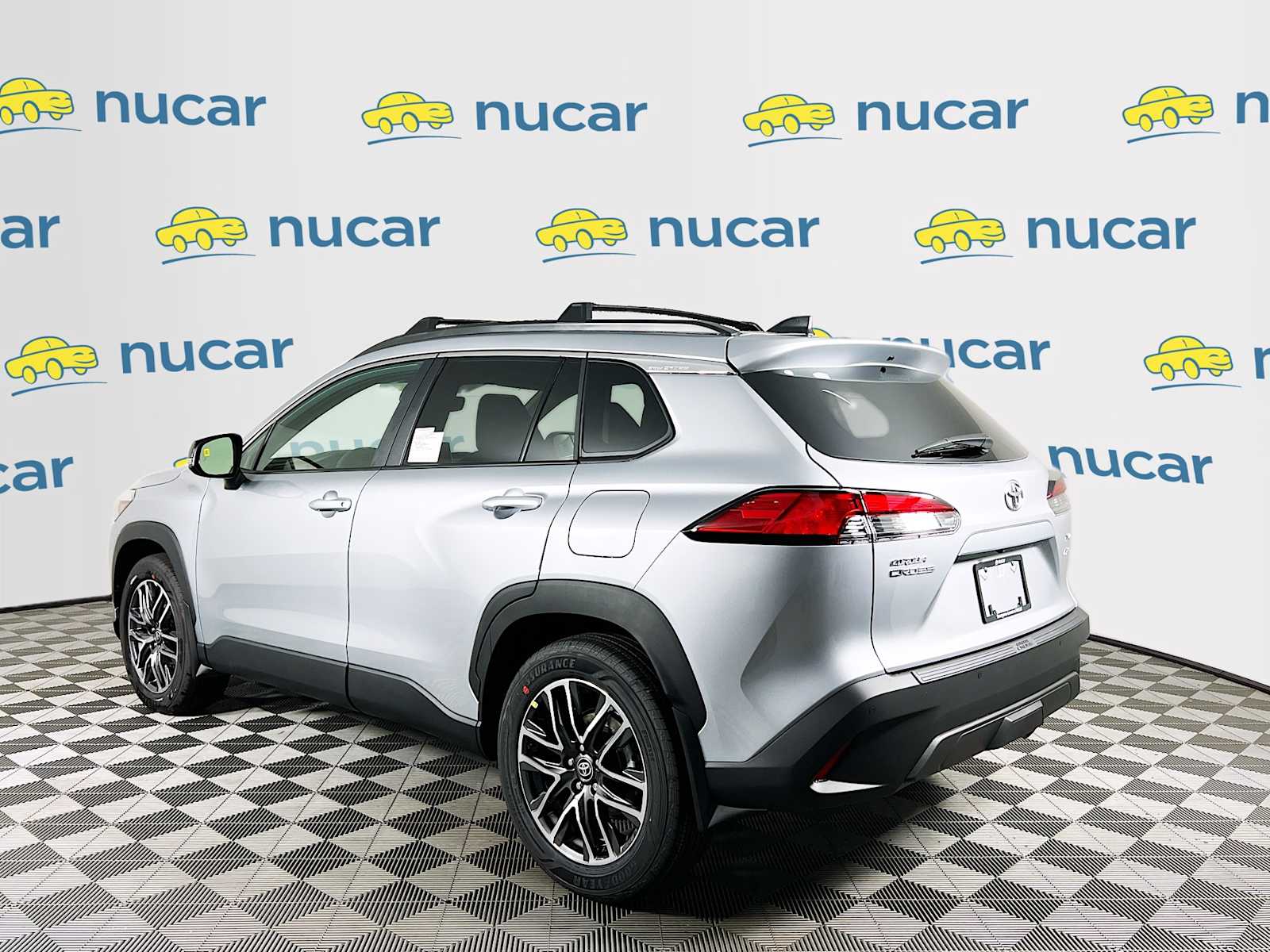 2026 Toyota Corolla Cross XLE - Photo 4