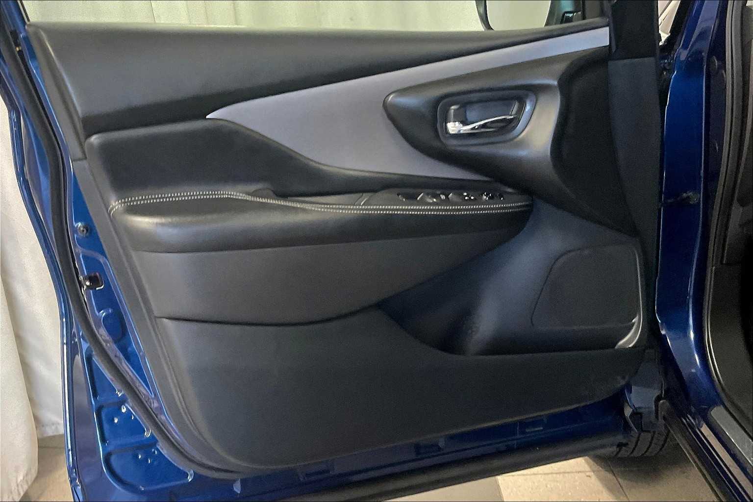 2021 Nissan Murano SV - Photo 9