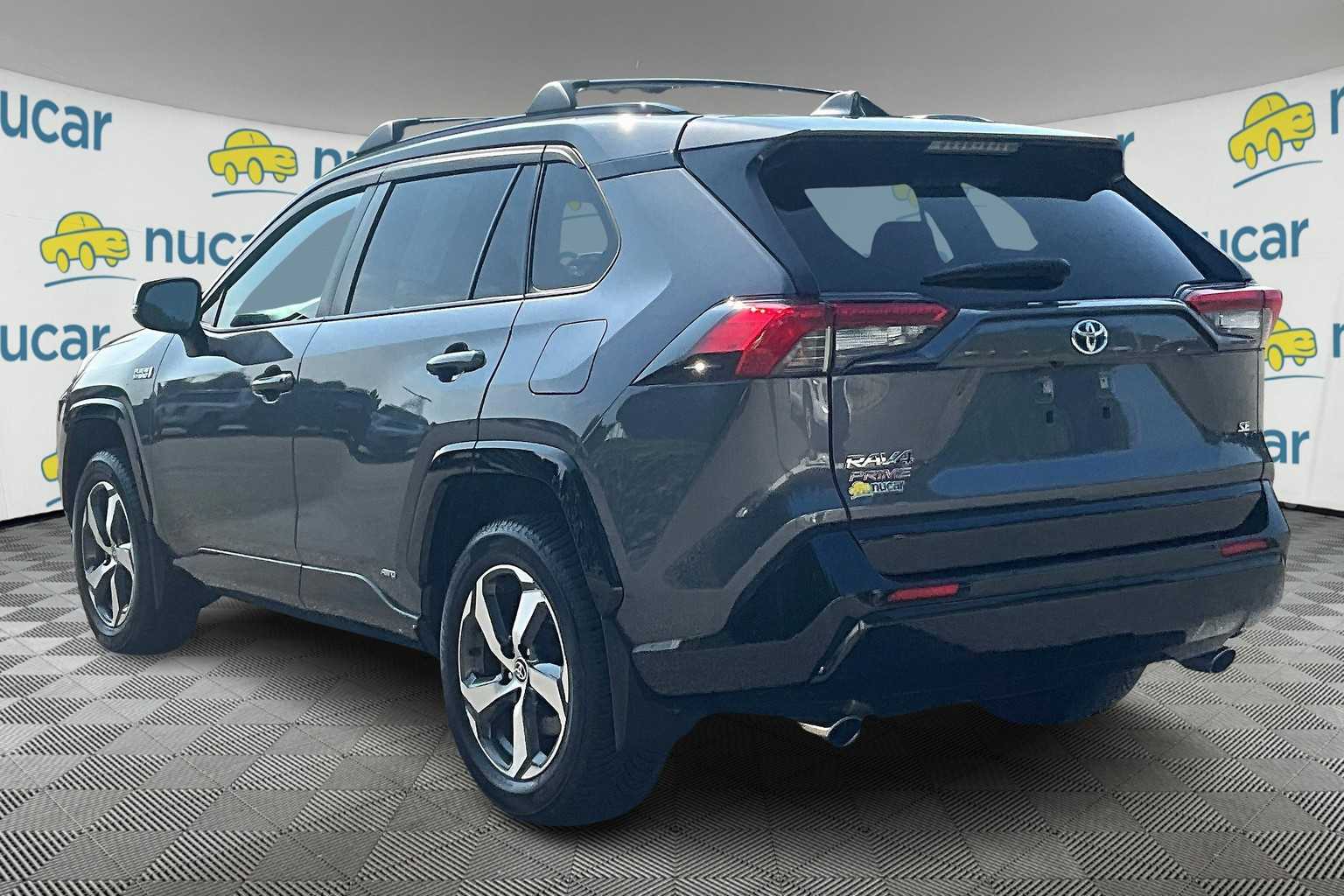 2021 Toyota RAV4 Prime SE - Photo 4