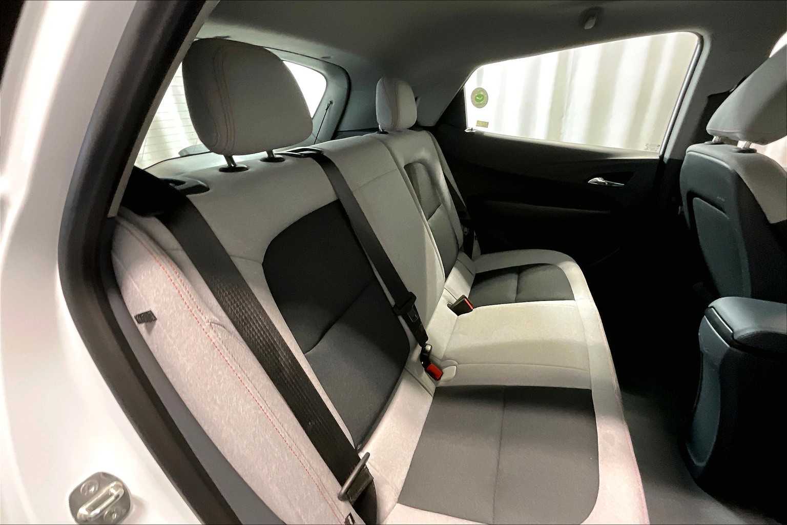 2020 Chevrolet Bolt EV LT - Photo 16