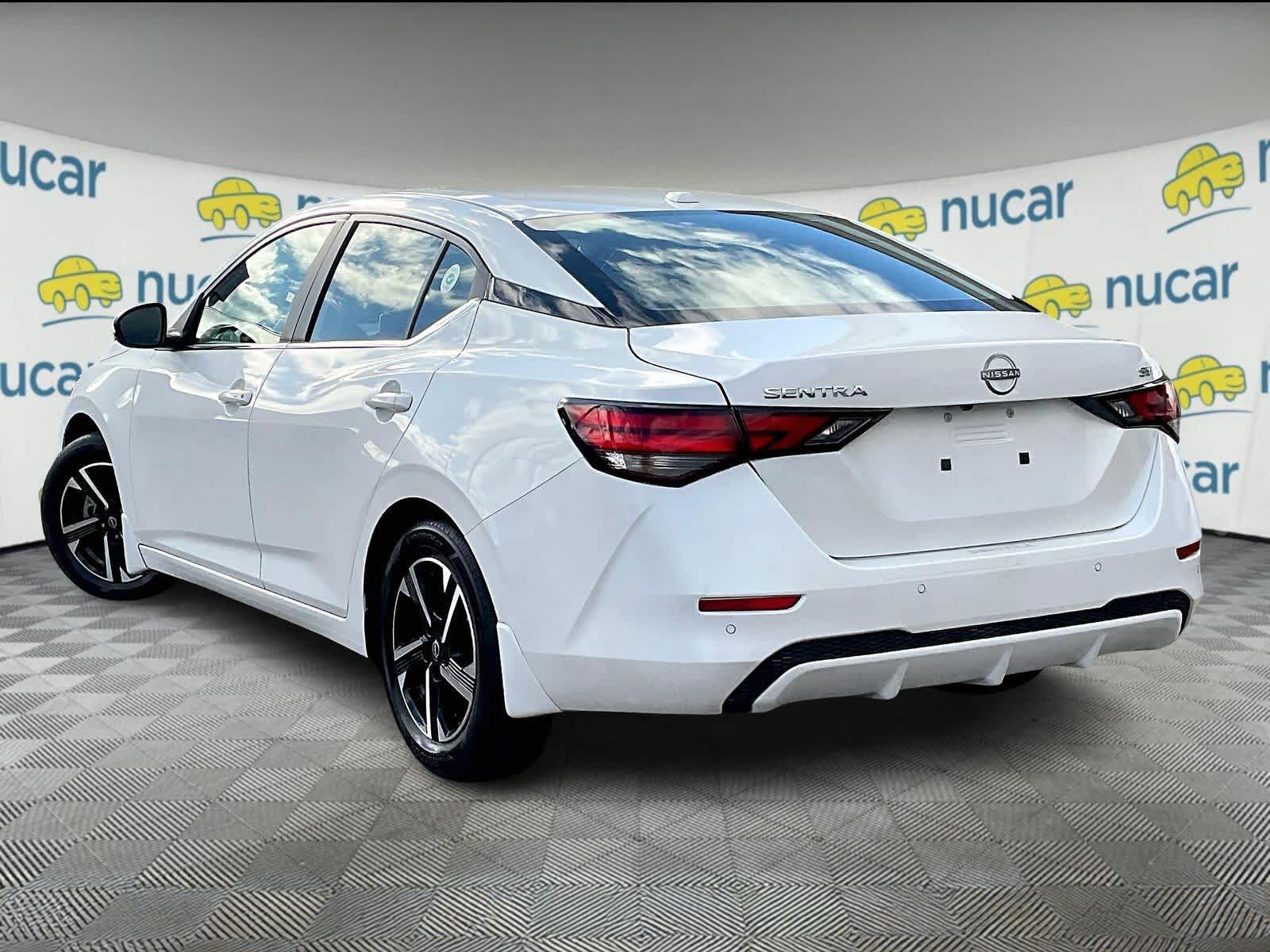 2024 Nissan Sentra SV - Photo 4