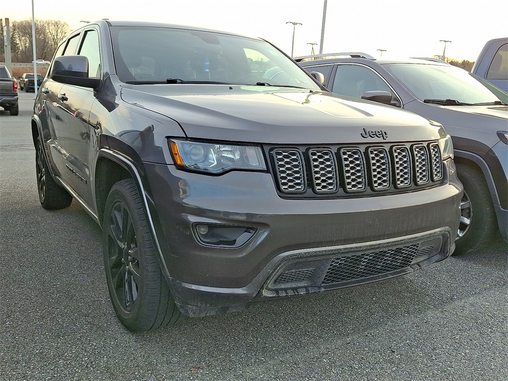 2017 Jeep Grand Cherokee Altitude