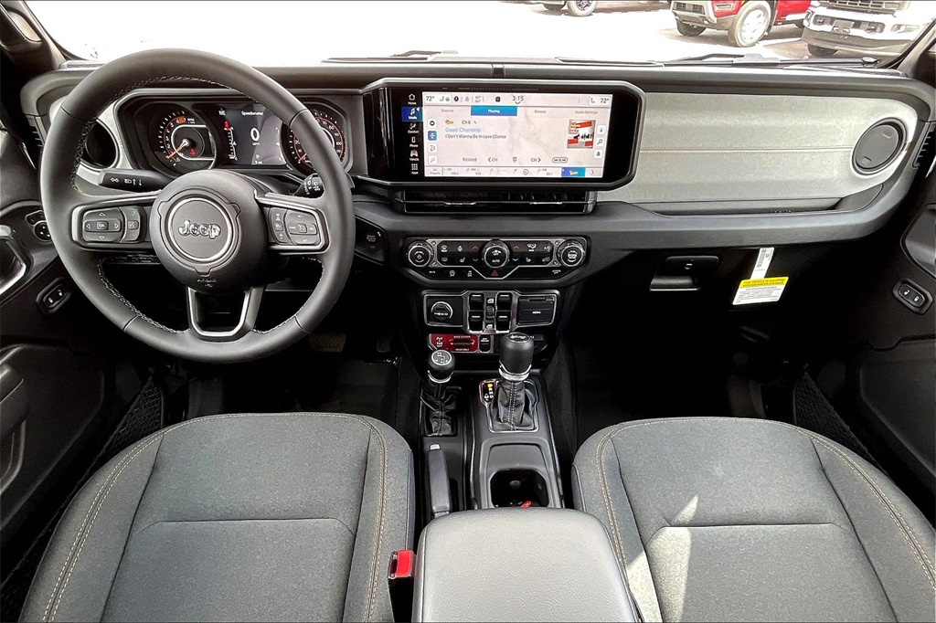 2025 Jeep Wrangler Willys - Photo 12
