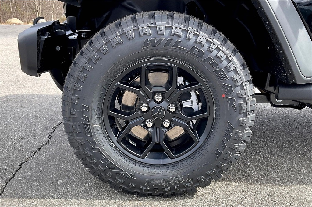 2025 Jeep Wrangler Willys - Photo 8