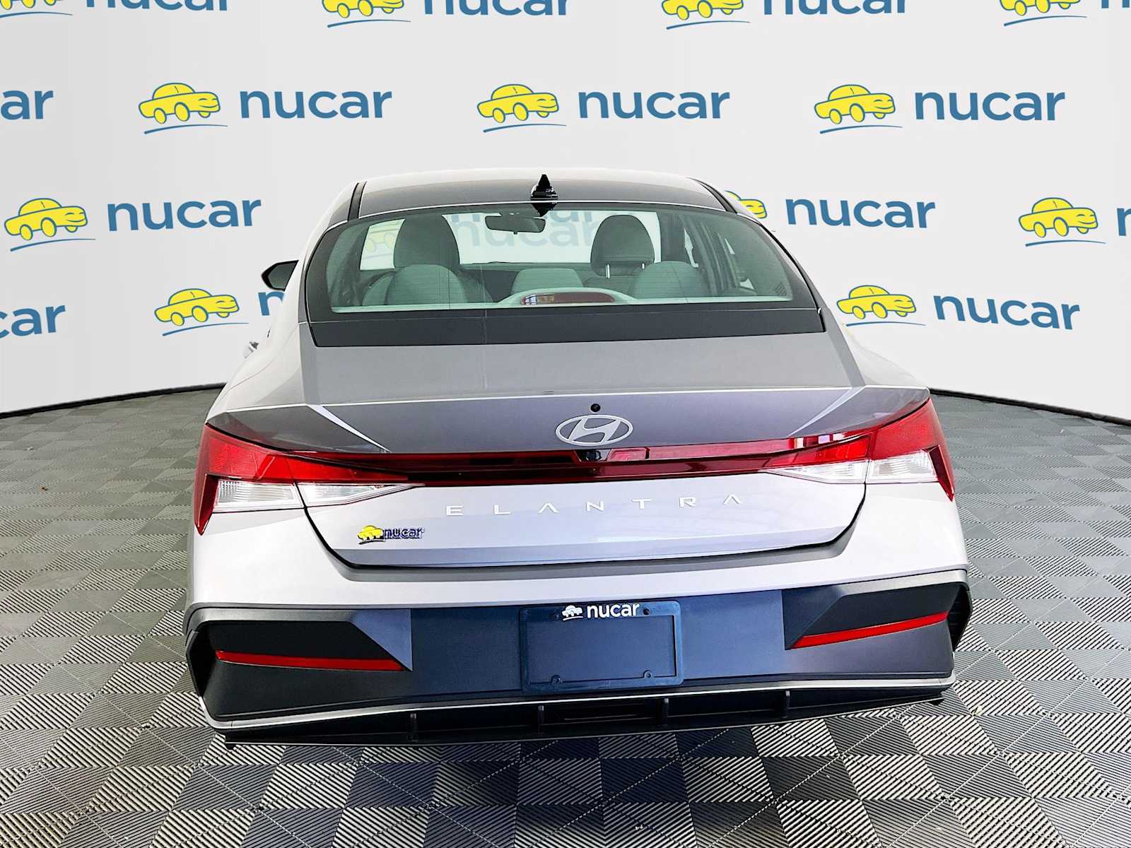 2024 Hyundai Elantra SEL - Photo 6