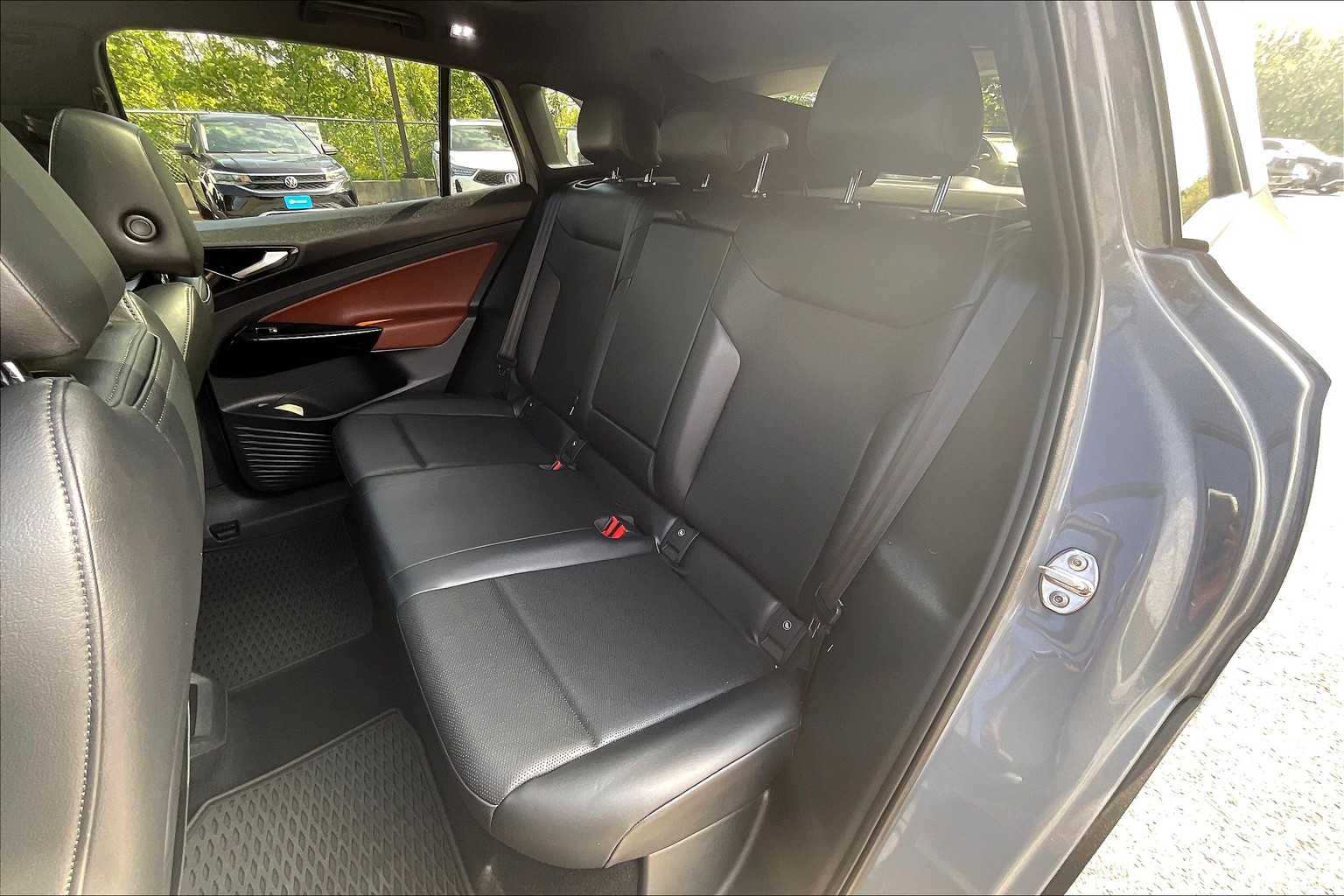 2022 Volkswagen ID.4 Pro S - Photo 15