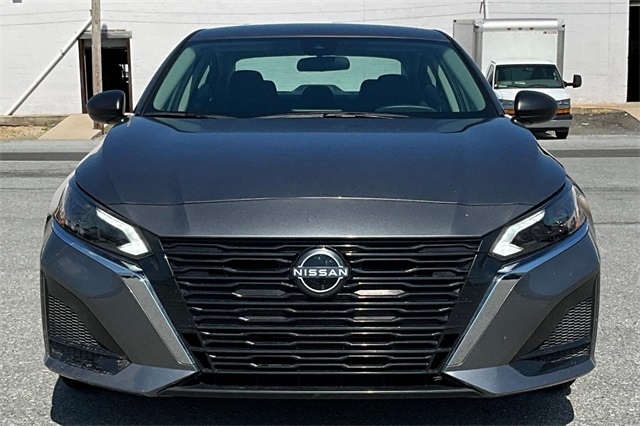 2024 Nissan Altima 2.5 SV - Photo 4