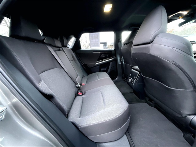 2024 Subaru Solterra Premium - Photo 22