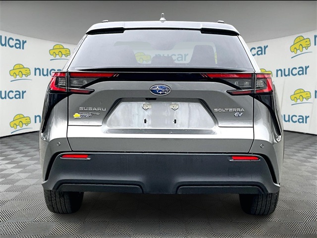 2024 Subaru Solterra Premium - Photo 4
