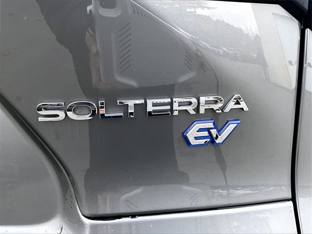 2024 Subaru Solterra Premium - Photo 8
