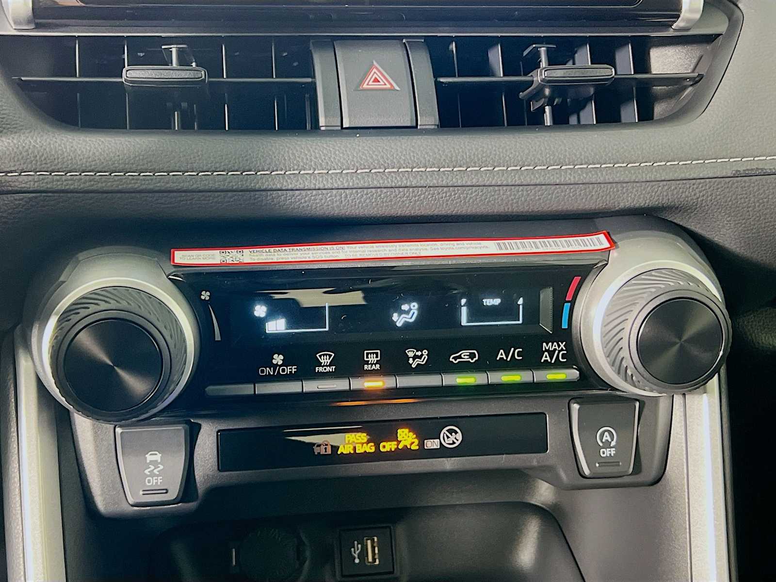 2025 Toyota RAV4 LE - Photo 10