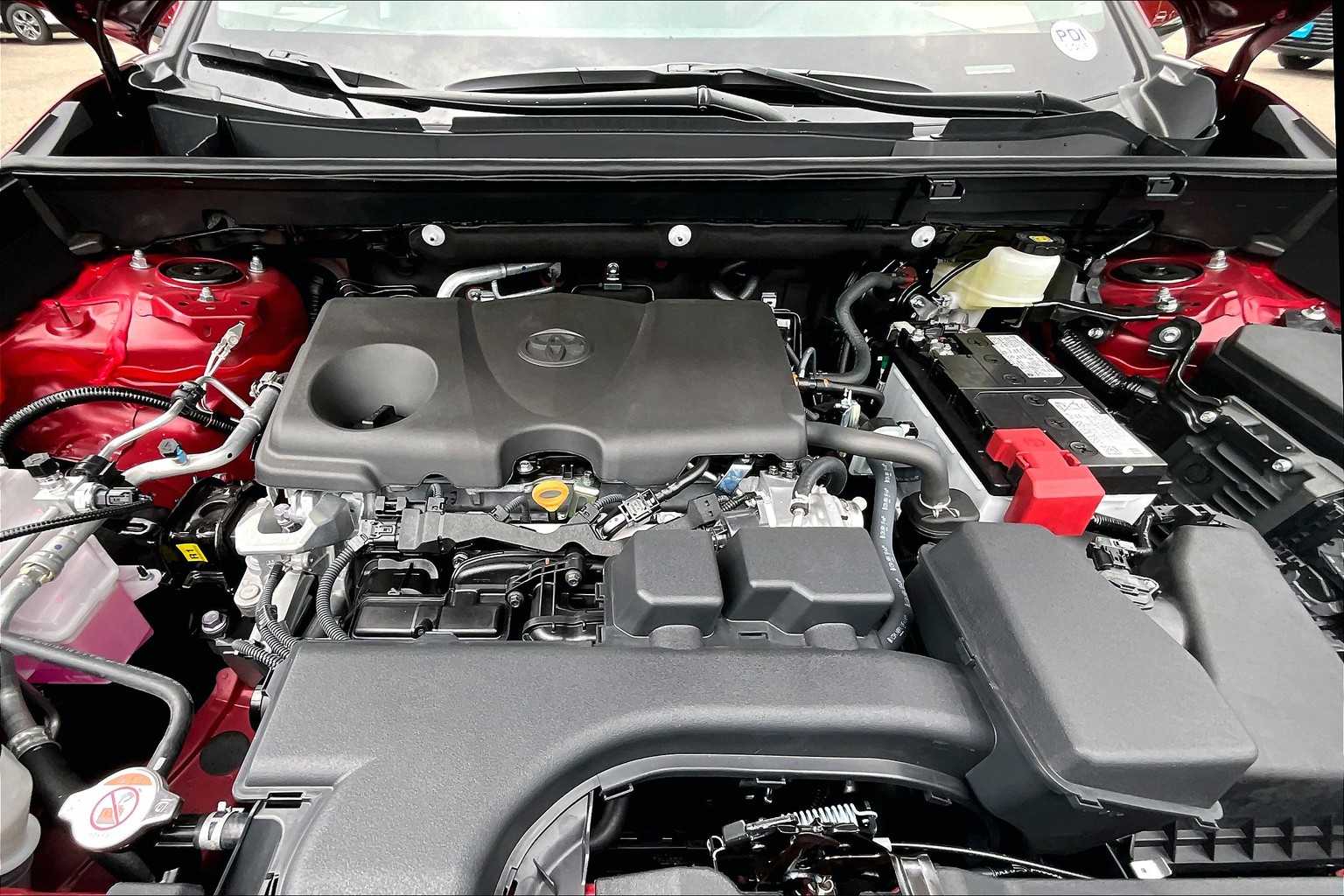 2025 Toyota RAV4 LE - Photo 16