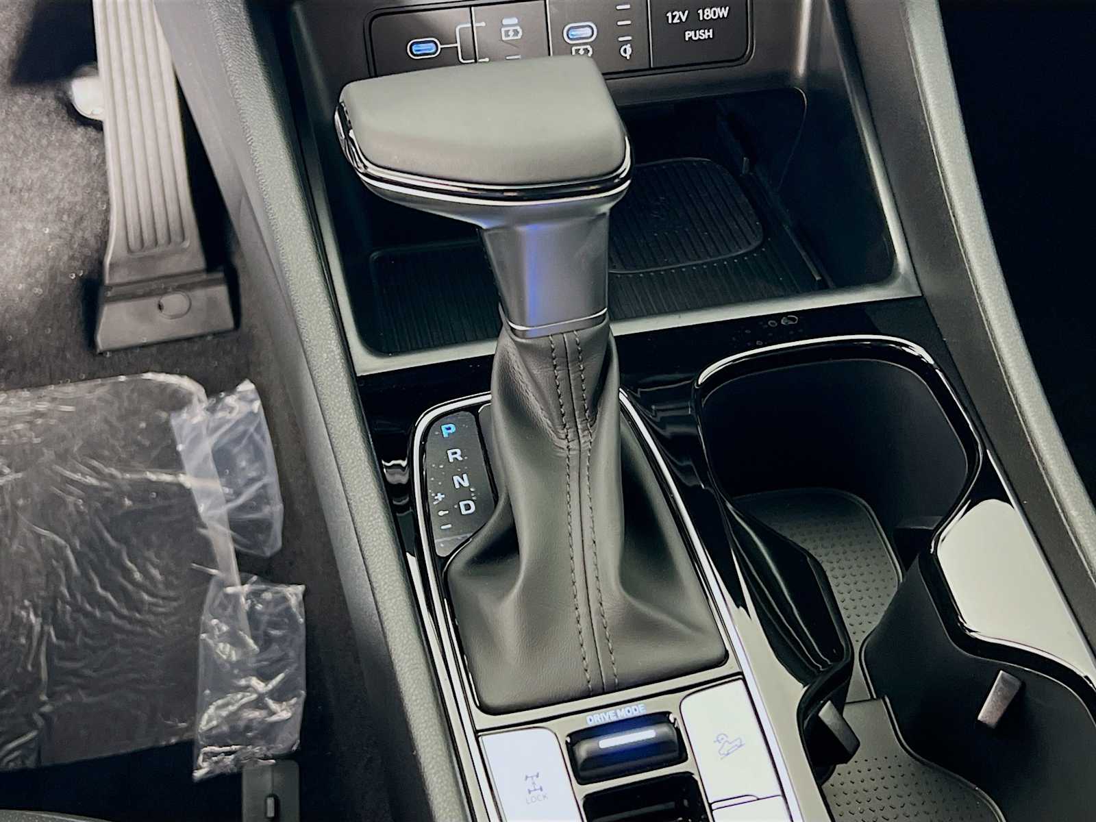 2025 Hyundai Santa Cruz XRT - Photo 12
