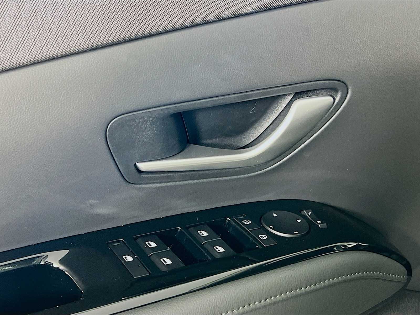 2025 Hyundai Santa Cruz XRT - Photo 17